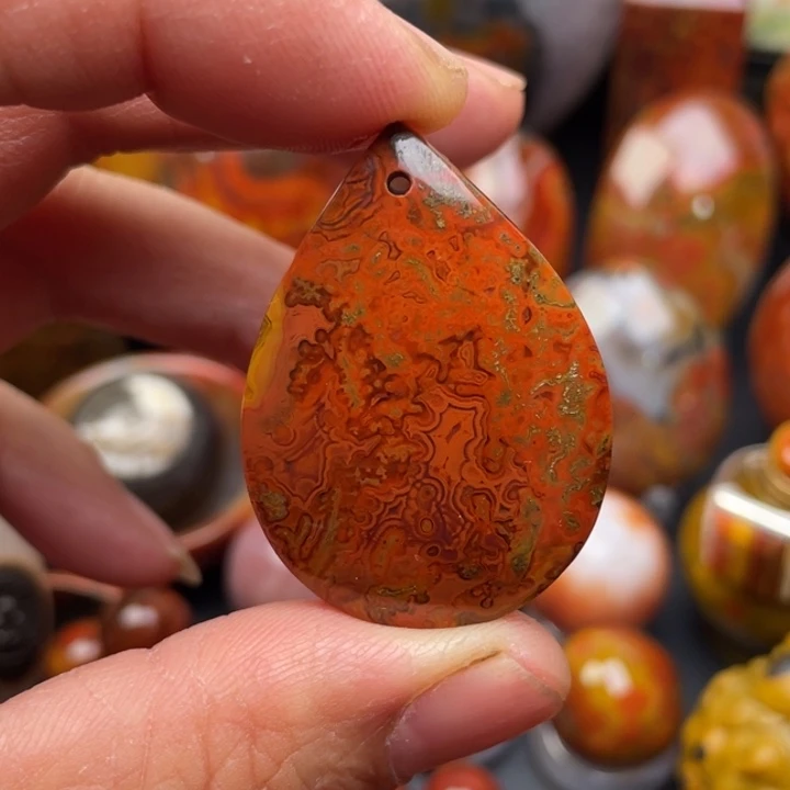 玛瑙/玉髓未镶嵌颈饰