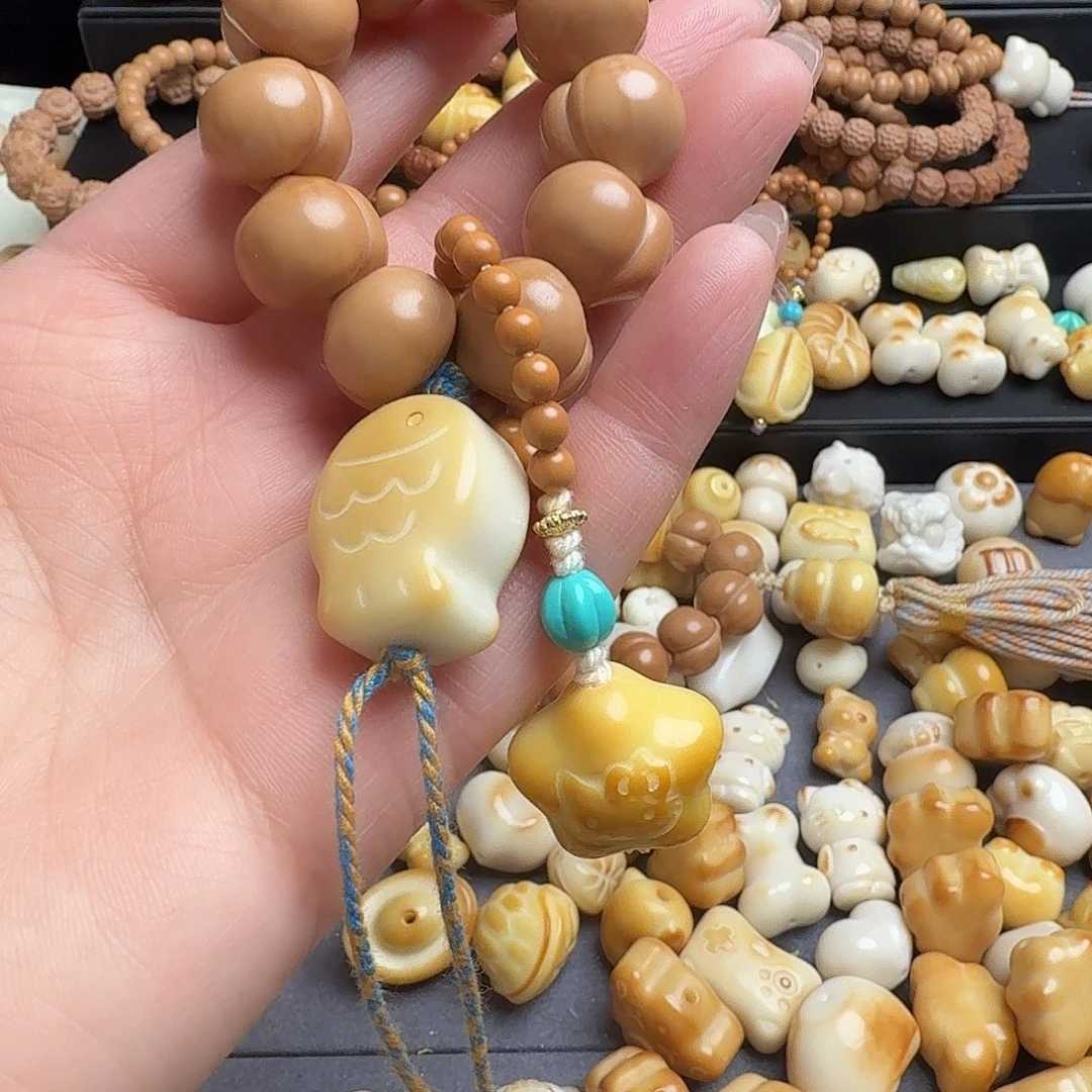 手串猴头核桃屁桃手撵