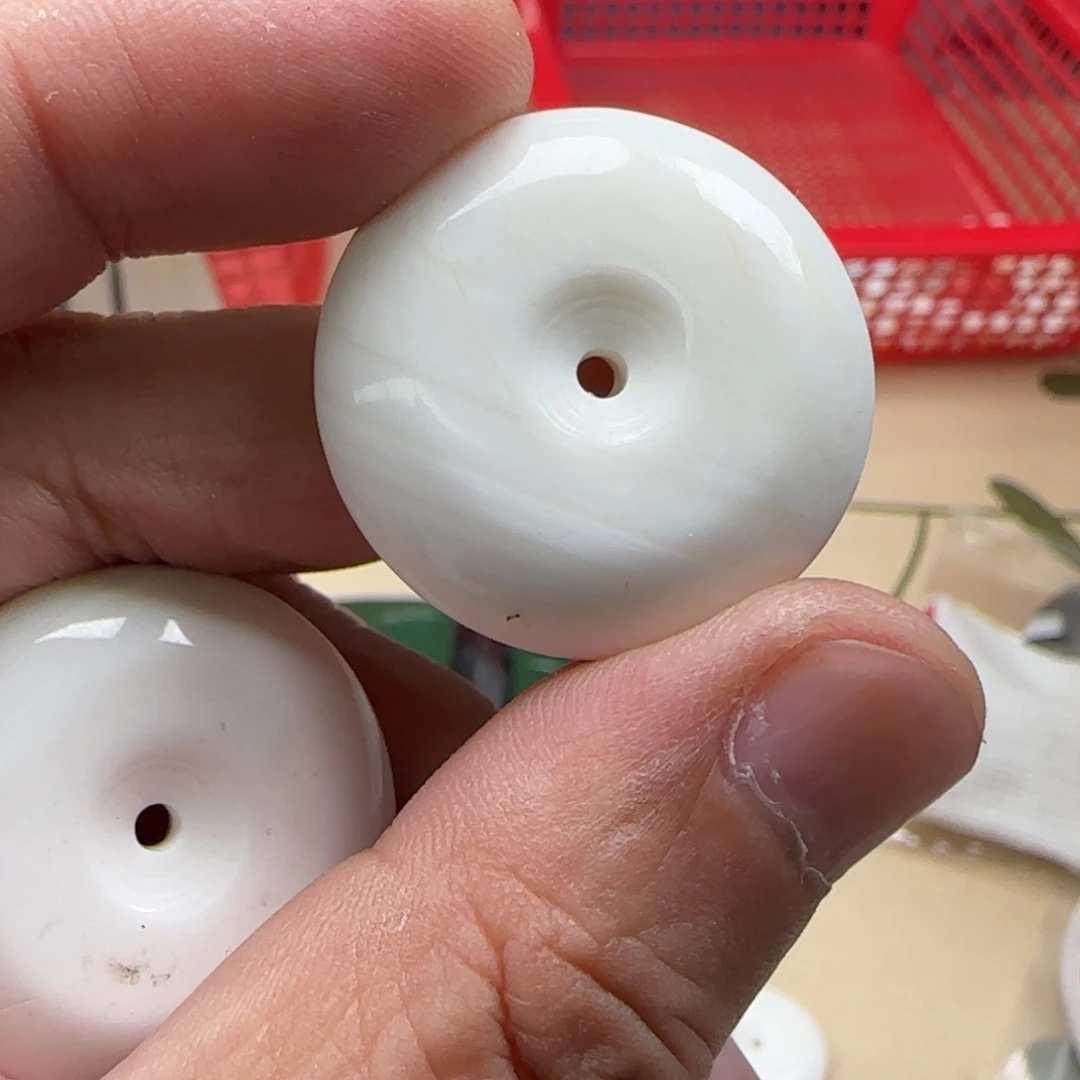 白玉菩提吊坠白色629