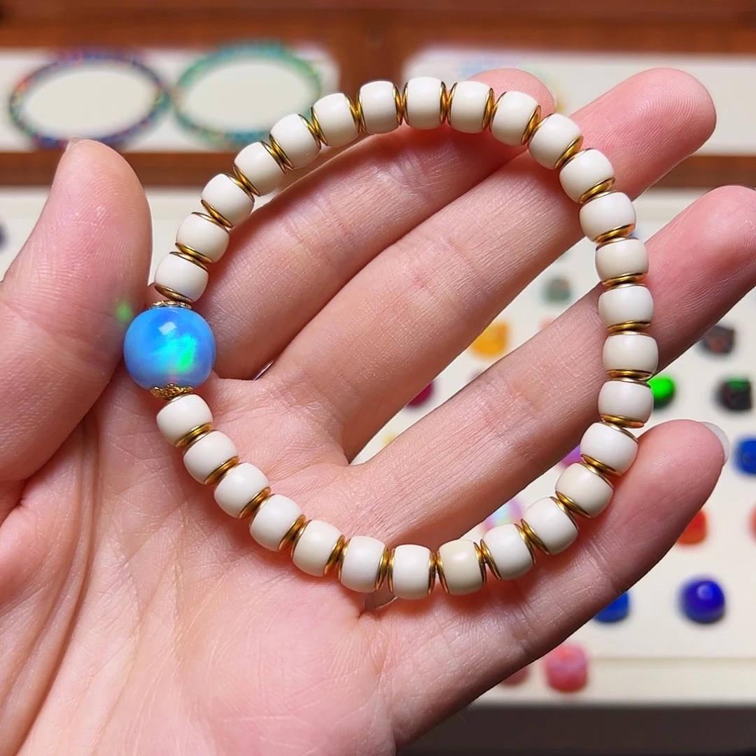 树脂制品菩提金盾