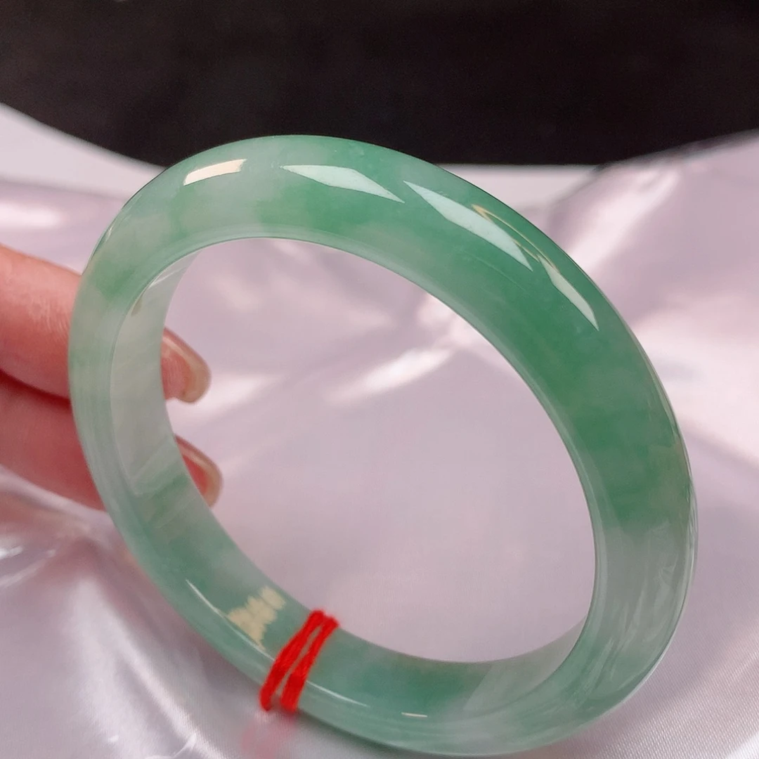 【闪购商品】未镶嵌手镯翡翠55