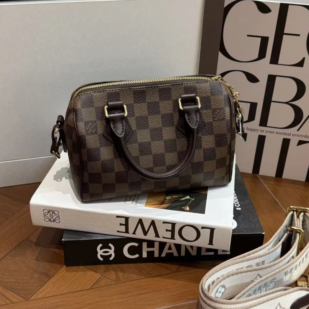 99新 LouisVuitton/路易威登 speedy20 棕棋盘格 芯片 奶茶肩带