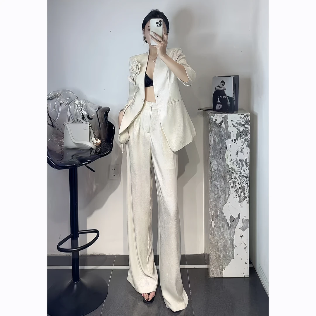 ZEROYK职业套装2025夏季新款高级感御姐范立体花朵西装长裤两件套