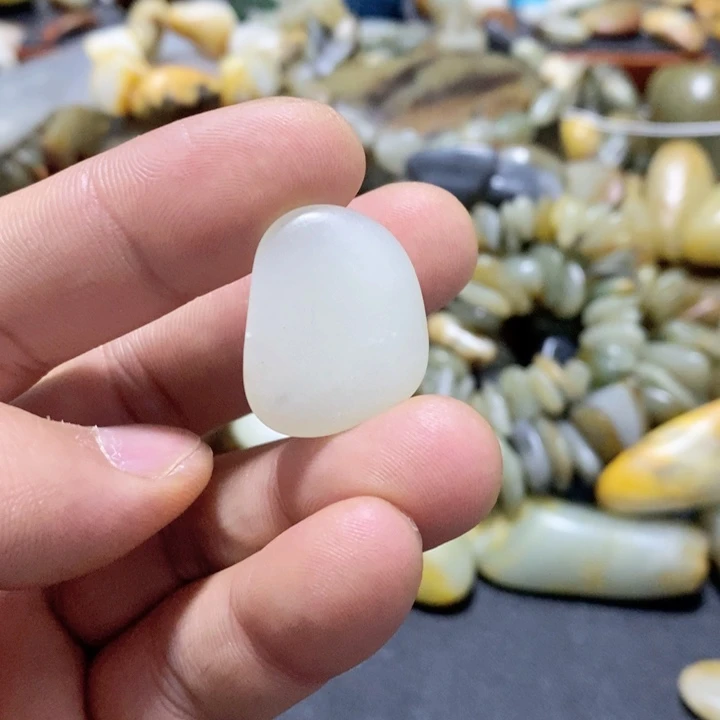 未镶嵌和田玉珠宝奇石