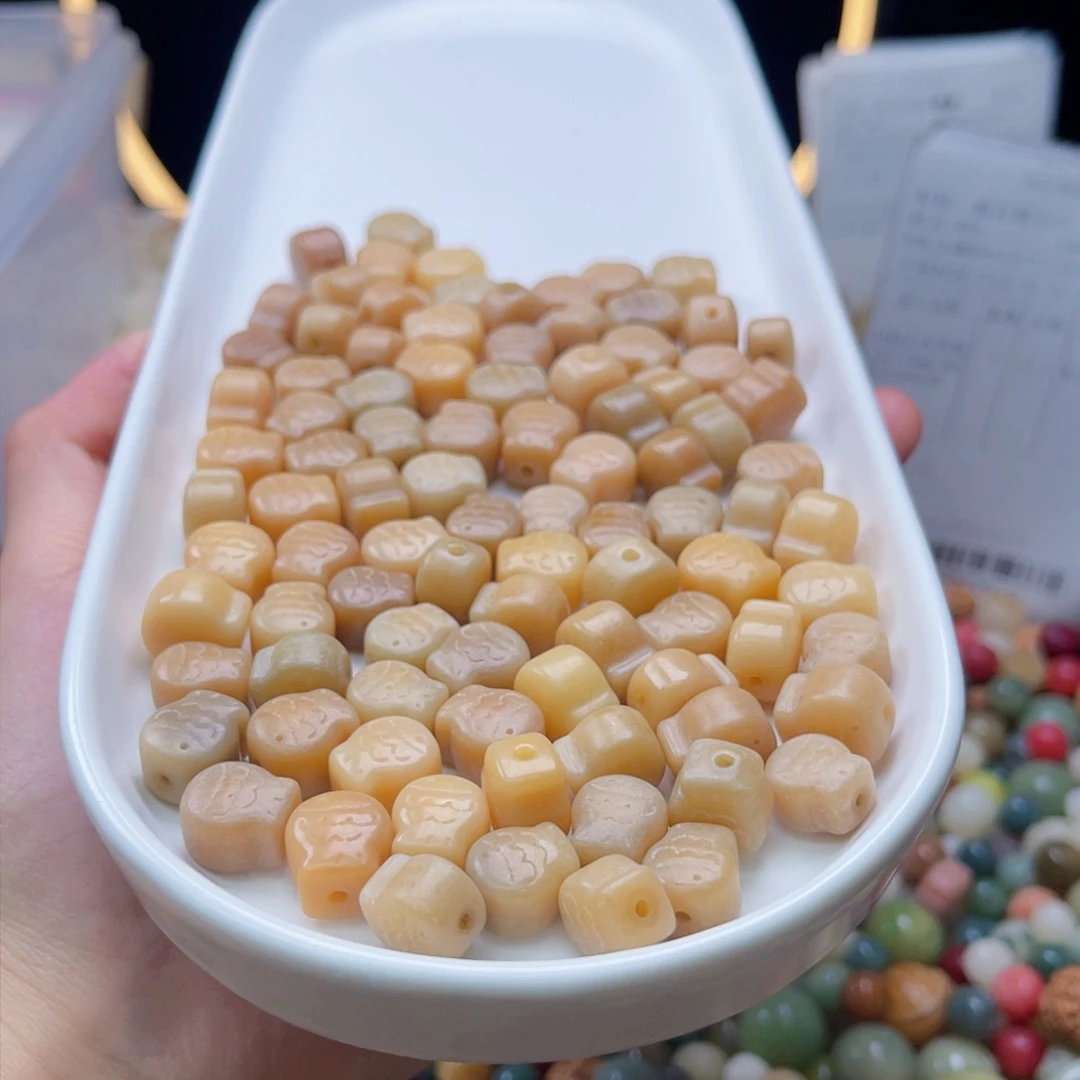 吊坠白玉菩提q12mm/10颗风化鱼饼