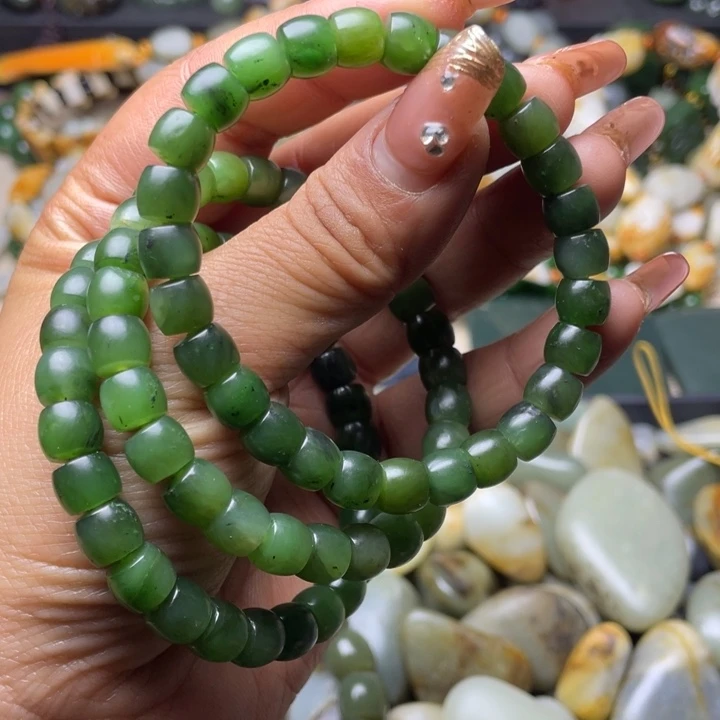 和田玉未镶嵌珠宝奇石有包容拍一发一