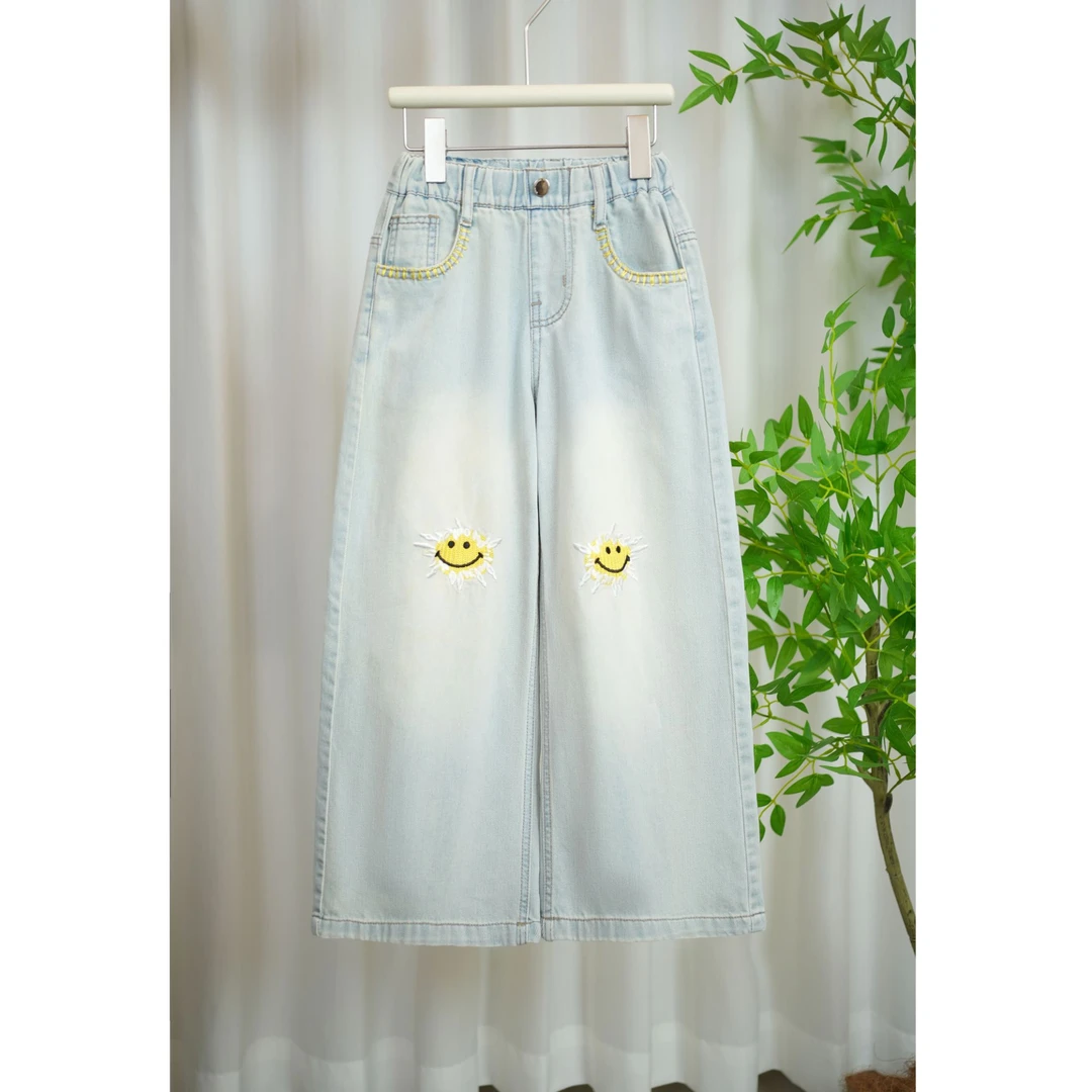 女童牛仔裤夏款2025夏季新款太阳花刺绣休闲中大童百搭直筒裤Y251