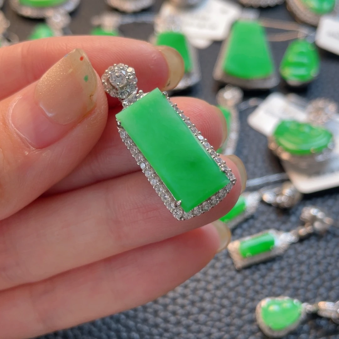 翡翠银S925镶嵌吊坠(不含链)