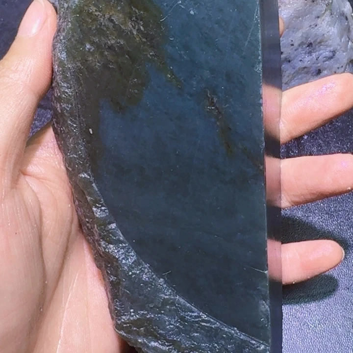 未镶嵌和田玉（糖玉）珠宝半成品