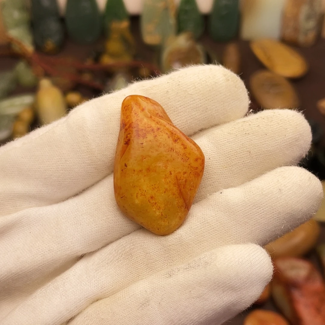 岫岩河磨玉（透闪石质玉）未镶嵌颈饰
