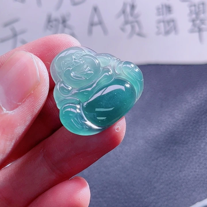 翡翠颈饰未镶嵌999999999