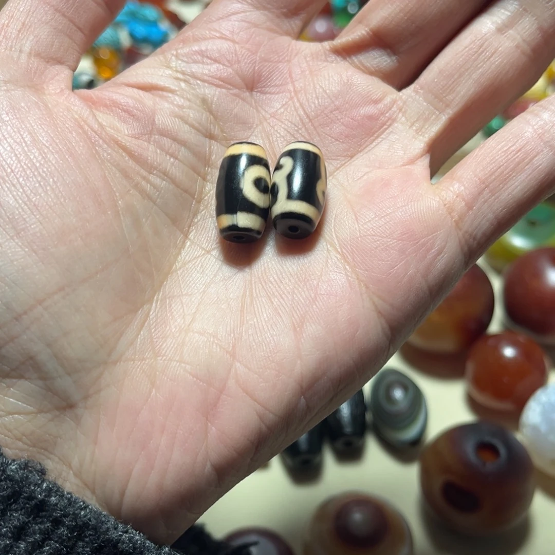 玛瑙/玉髓未镶嵌珠宝奇石