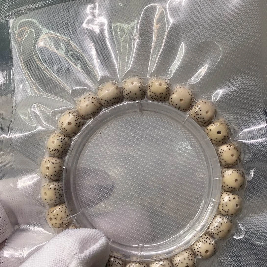 吊坠星月菩提原白大眼10*9单