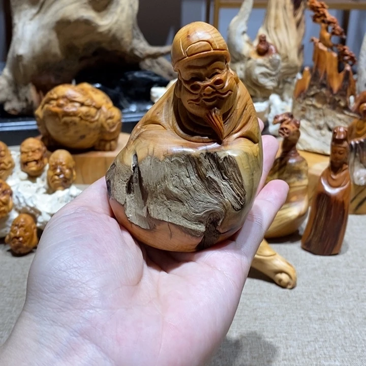 柏木（崖柏）原皮地主