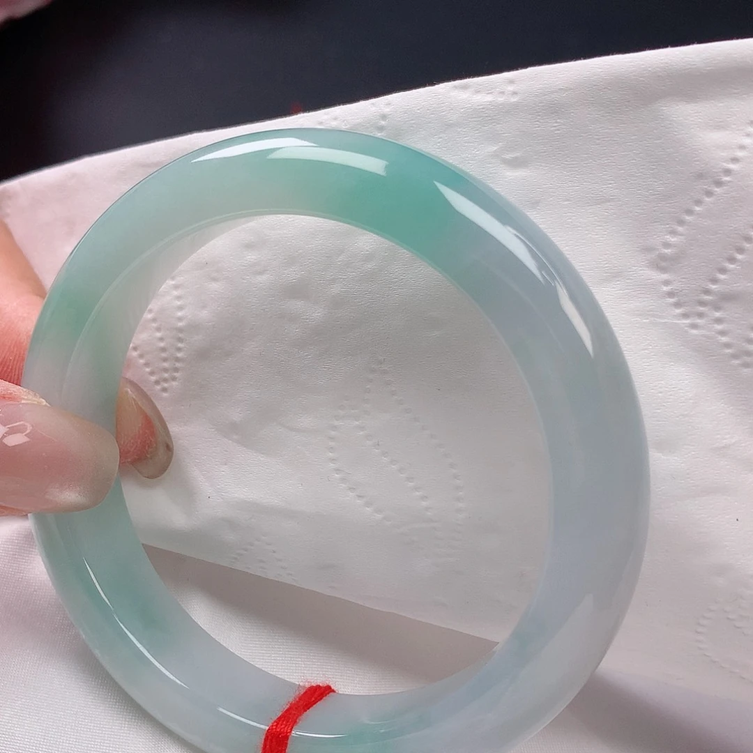 【闪购商品】未镶嵌手镯翡翠57+