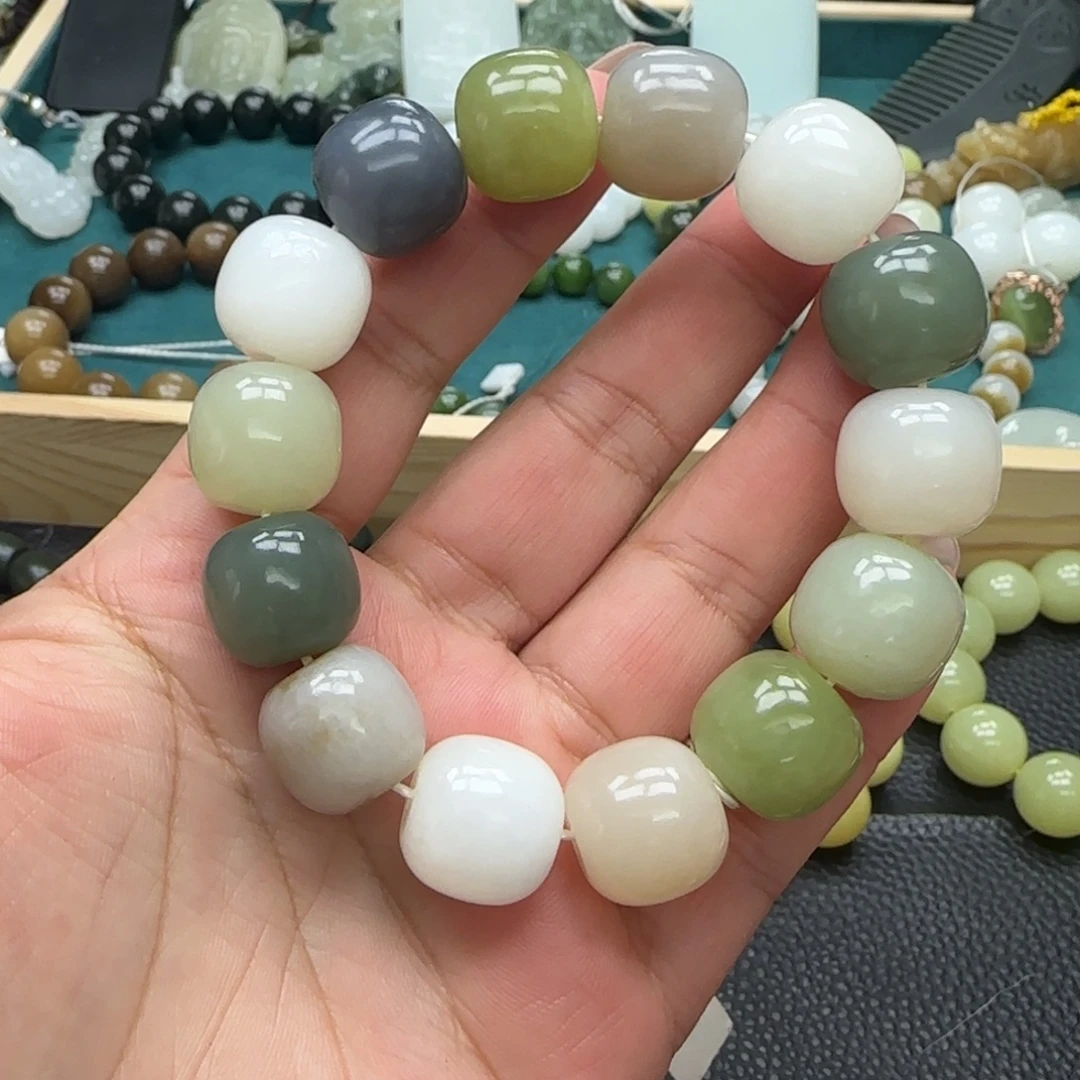 和田玉未镶嵌手链16