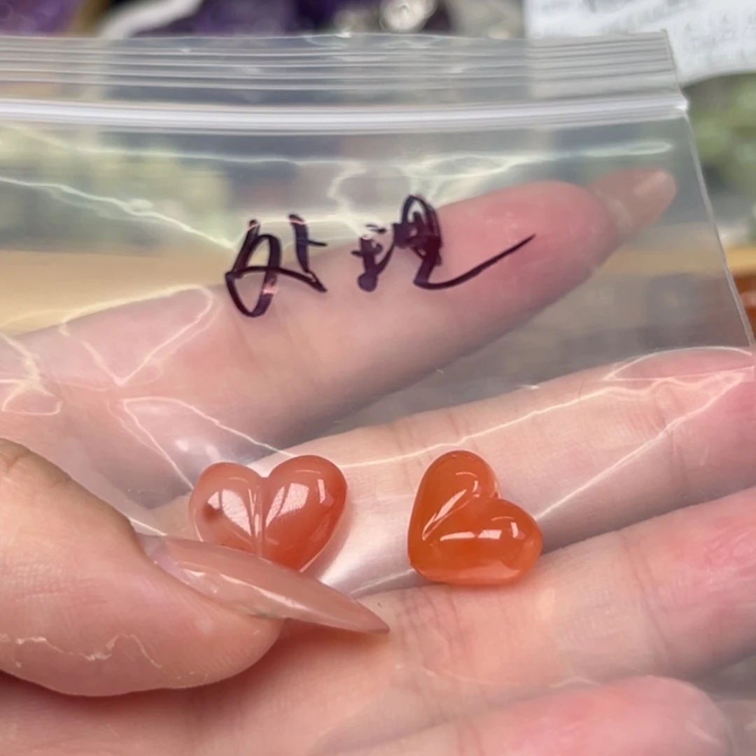 布***防吊坠(不含链)未镶嵌南红玛瑙