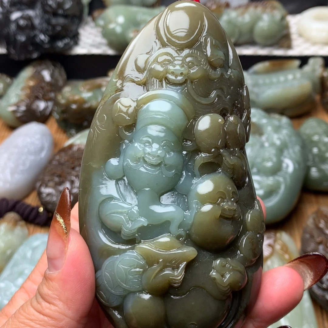 和田玉把件未镶嵌岳****厅