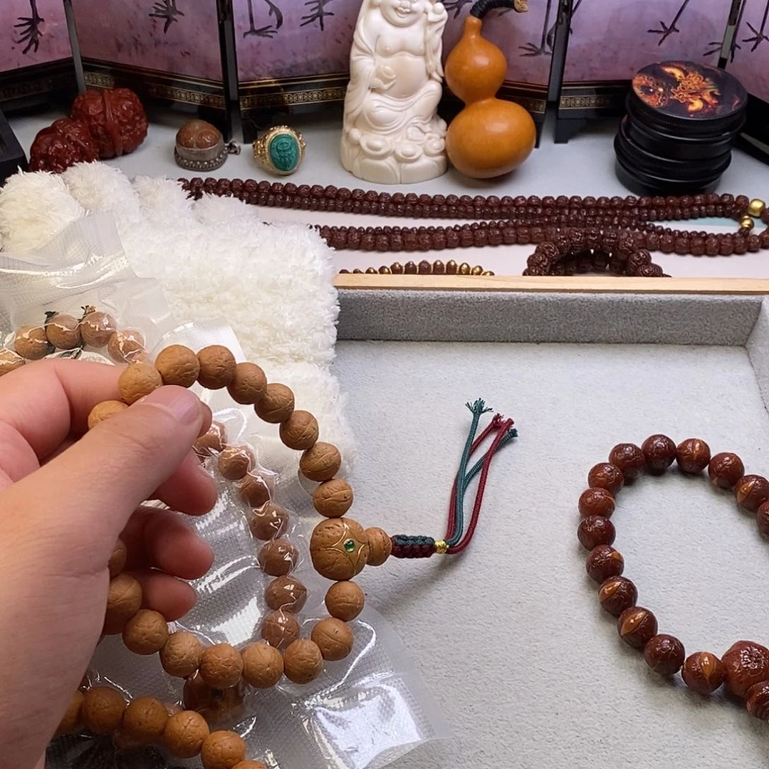 凤眼菩提吊坠。。。。。。。。。。。