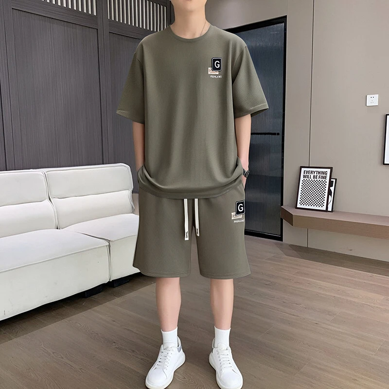 夏季短袖t恤短裤韩版潮流男装一套搭配帅气半袖休闲运动套装男士