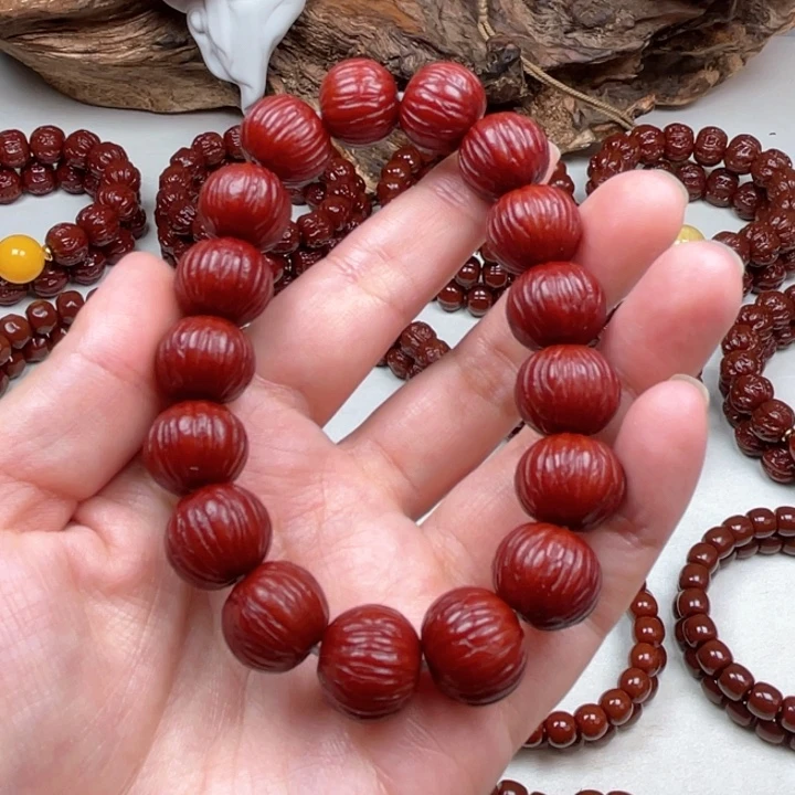 猴头核桃吊坠土豪15