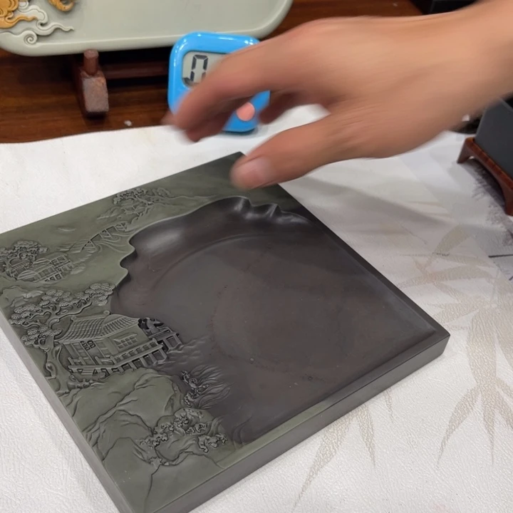 正**文易砚老坑玉带石