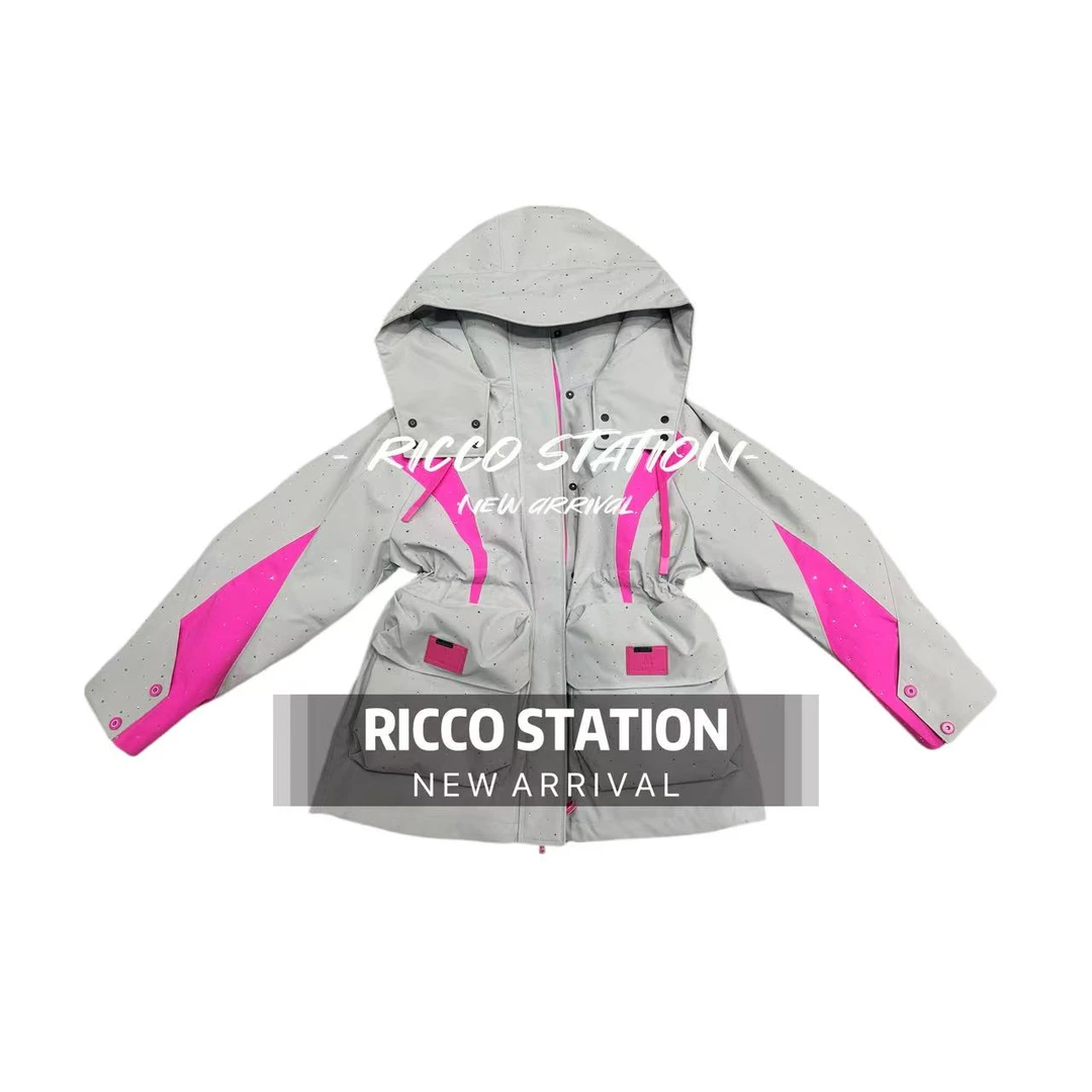 陈腰精CC设计师款重工三防拼接烫钻滑雪羽绒服名媛风轻奢风高级感