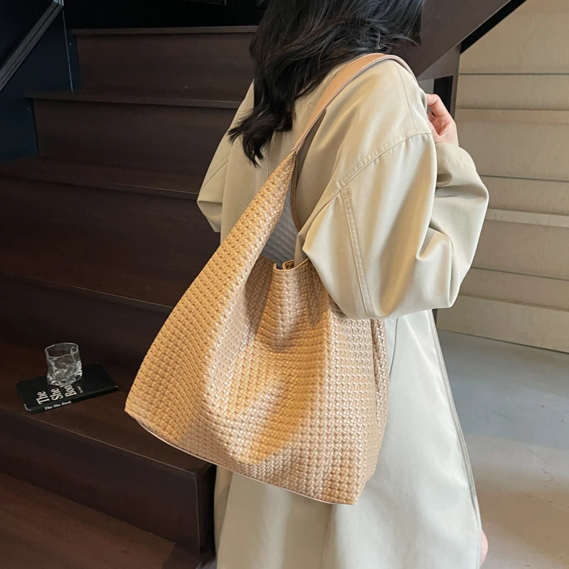 韩式编织托特包简约风单肩包小众单肩职场通勤学生大容量包包