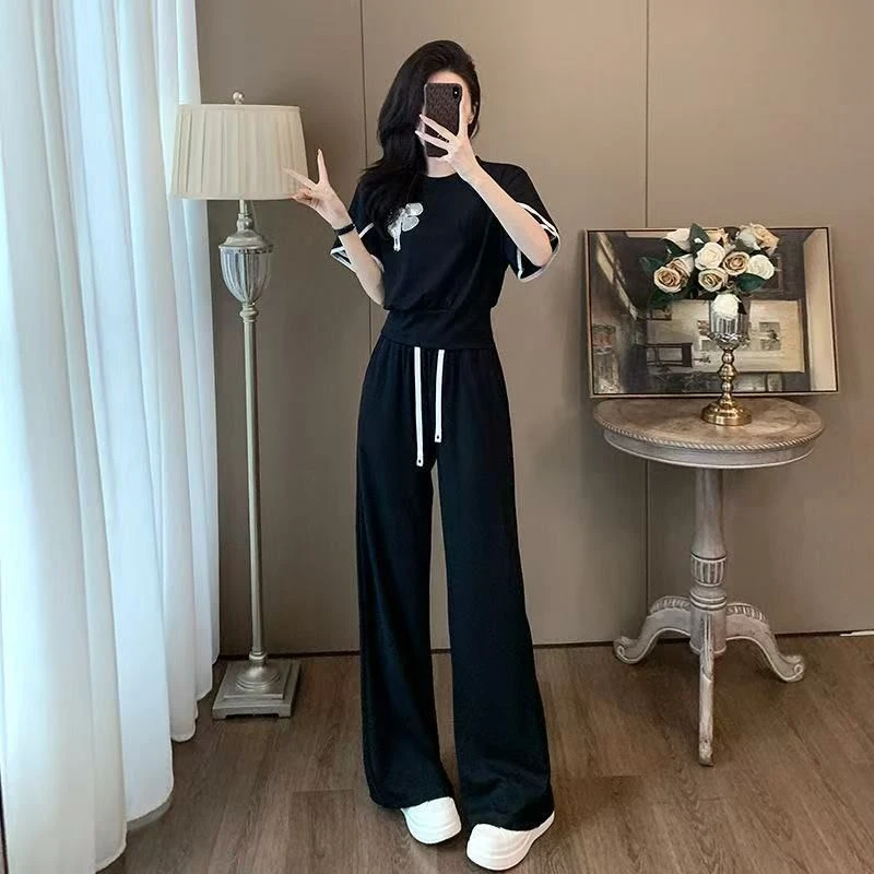 洋气时尚休闲运动套装女夏季2025新款减龄气质上衣阔腿裤两件套潮