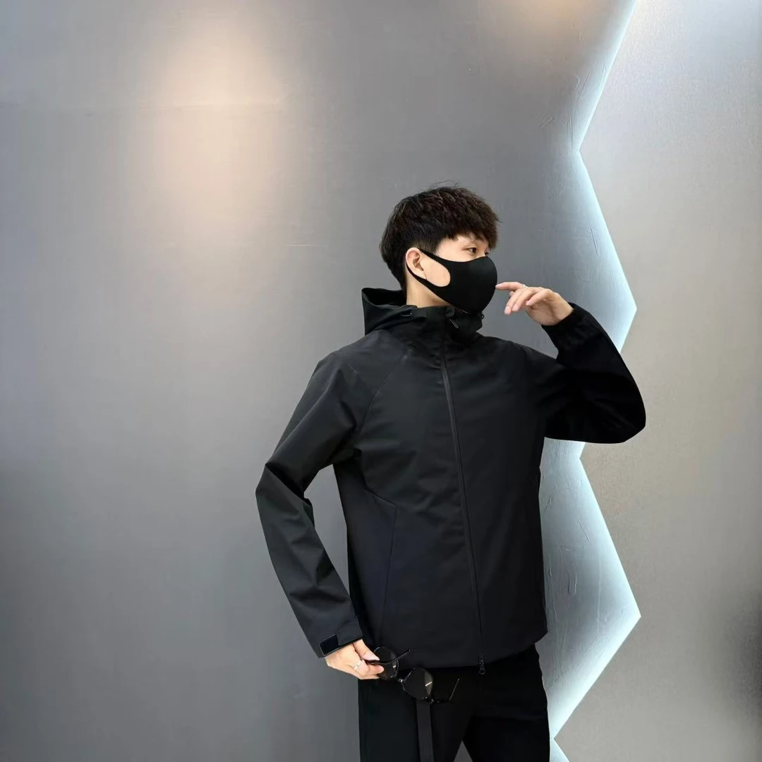 专柜撤柜正品户外冲锋衣新款休闲连帽外套男女款登山服