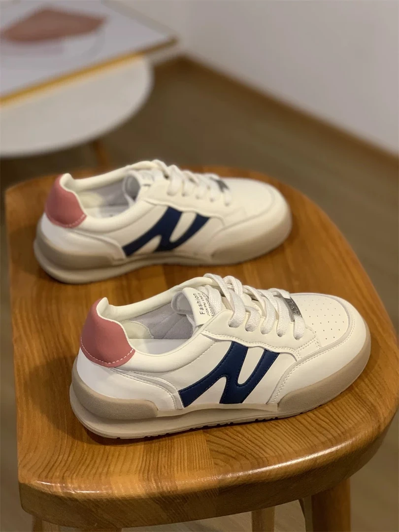 2C2071  德训小白鞋软底