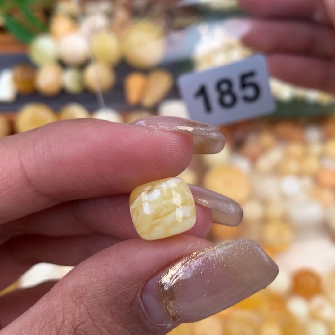 琥珀珠宝奇石未镶嵌10