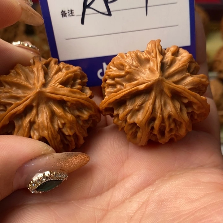 B***y把件桃核全品三棱