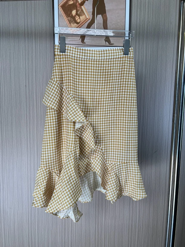 636品牌撤柜女装曼家时尚设计款格子半身裙