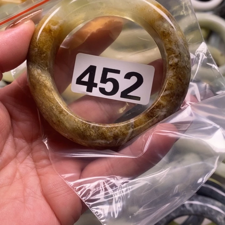 淼***鑫蛇纹石玉未镶嵌手镯