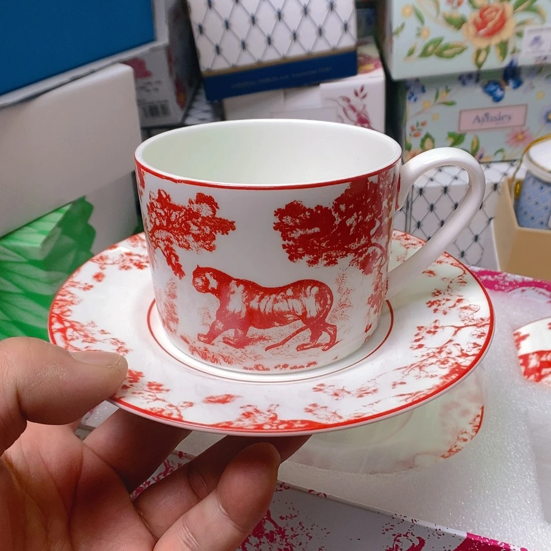 瓷片开播时间每周日