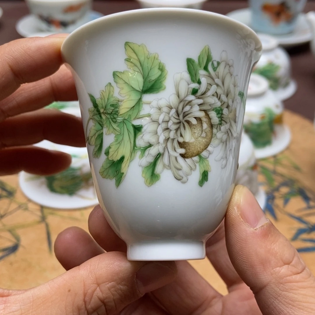 卧****凉手工珐琅彩主人杯