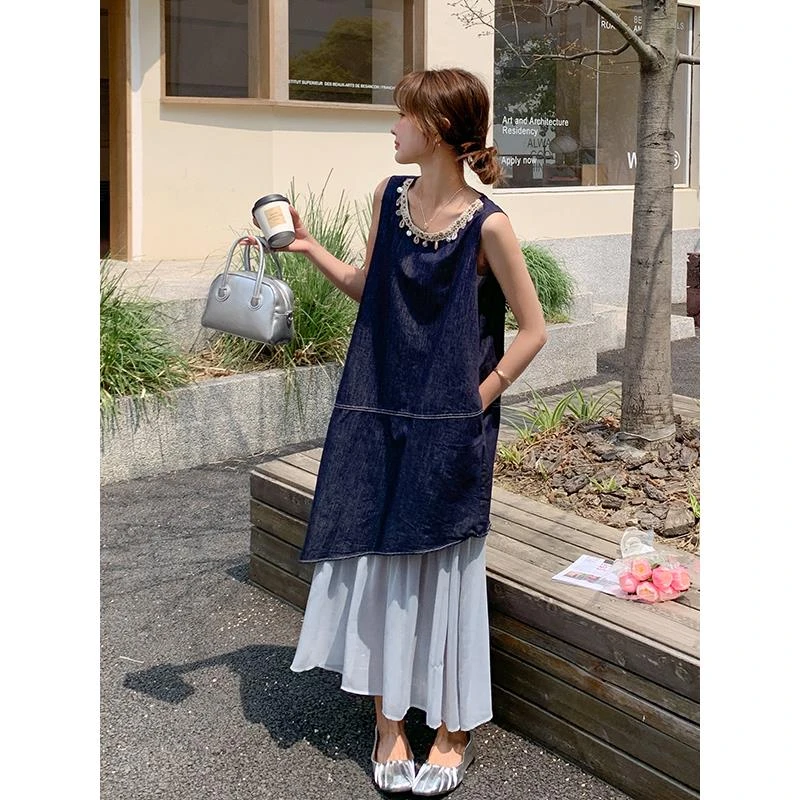 蓝色牛仔拼接背心裙女2025年夏季新款时尚独特绝美温柔风气质裙子