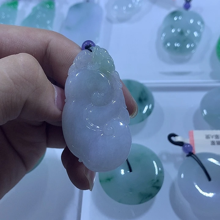 翡翠未镶嵌颈饰天然翡翠A货吊坠