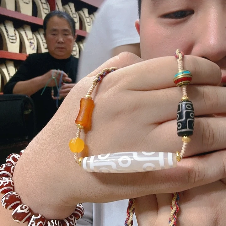 未镶嵌玛瑙/玉髓珠宝奇石