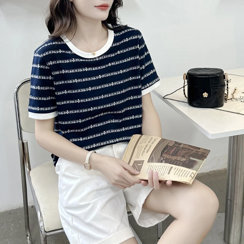 2025年夏季洋气显瘦短袖T恤圆领条纹