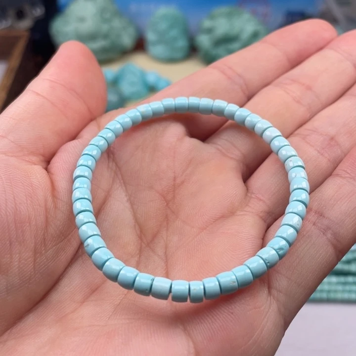 绿松石颈饰未镶嵌