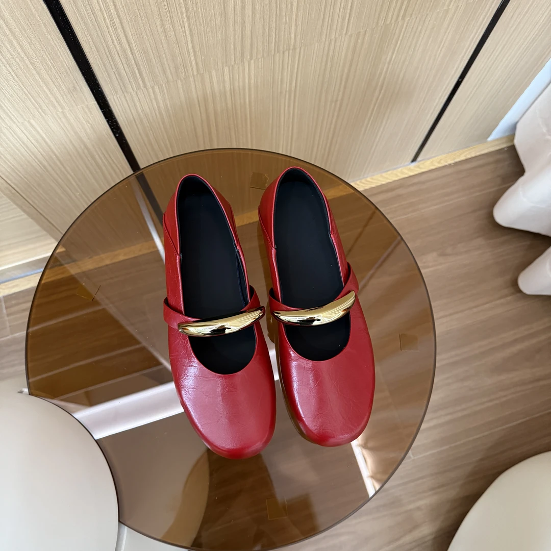 AMOAF 裂纹小牛皮欧若风鎏金镶边玛丽珍平底百搭单鞋  AF25-898