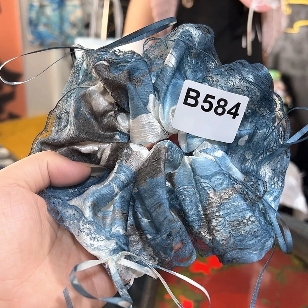 焰*584蕾丝发圈手作