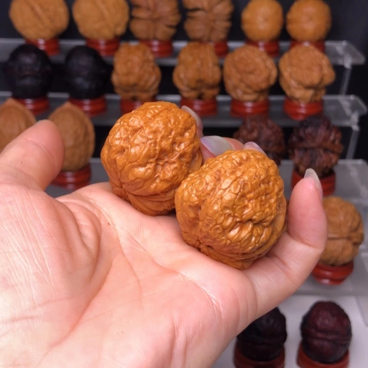 吊坠文玩核桃15金貔恘