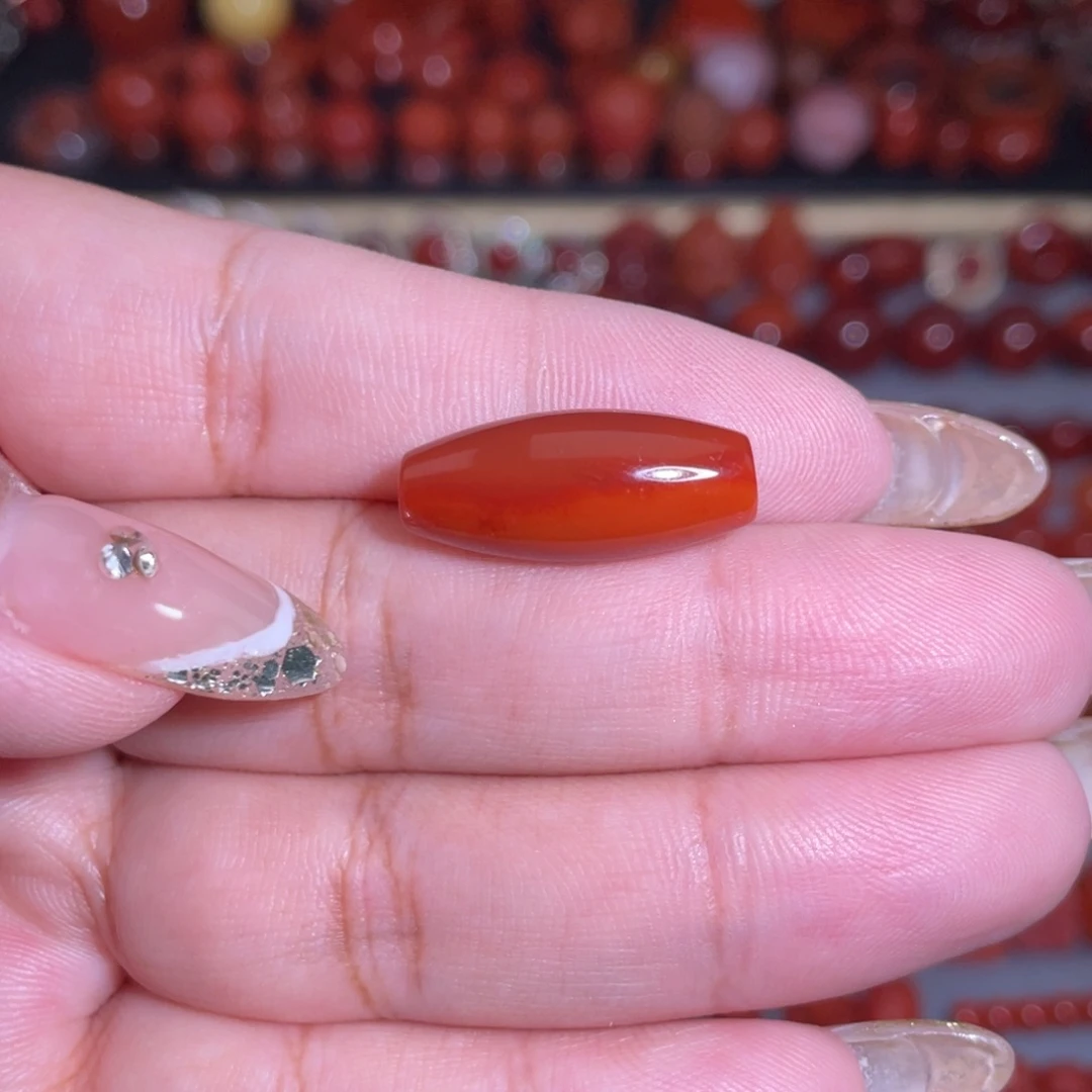 南红玛瑙未镶嵌桶珠