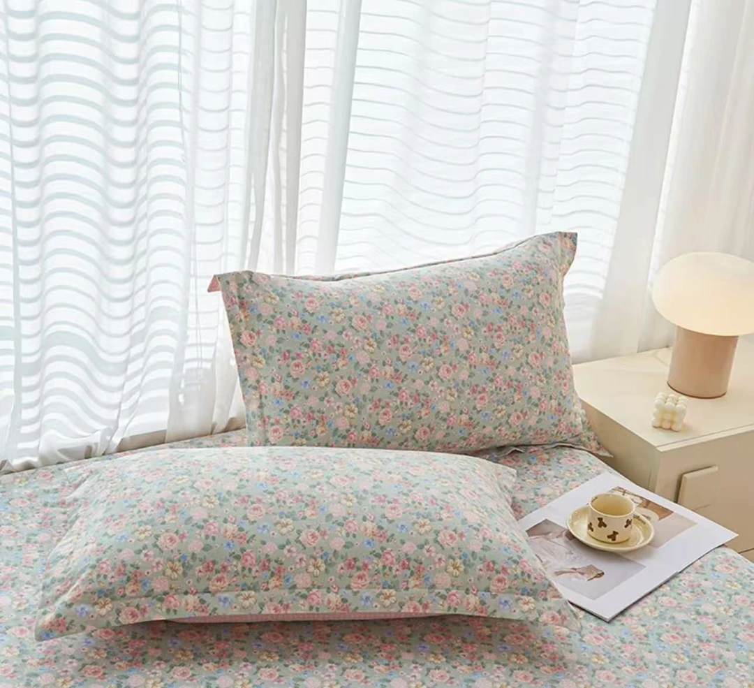 绿花簇-新款田园风碎花枕套48*74cm（±5cm）
