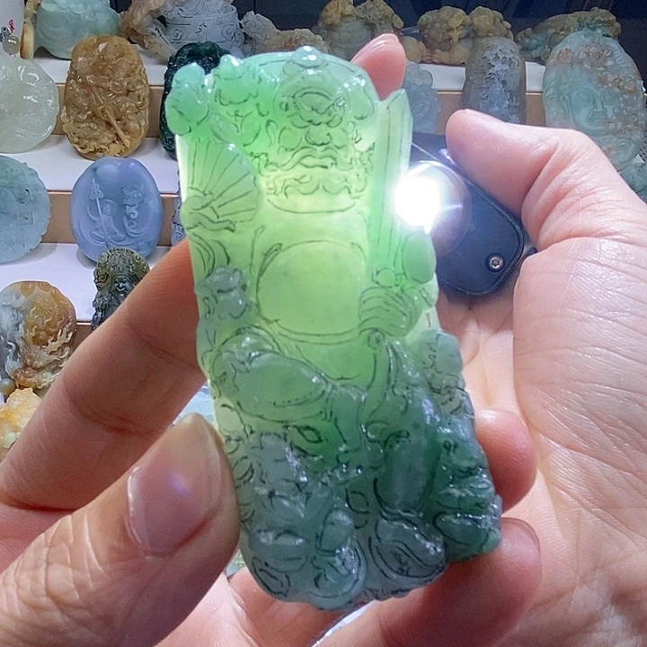 定制翡翠未镶嵌满绿钟馗