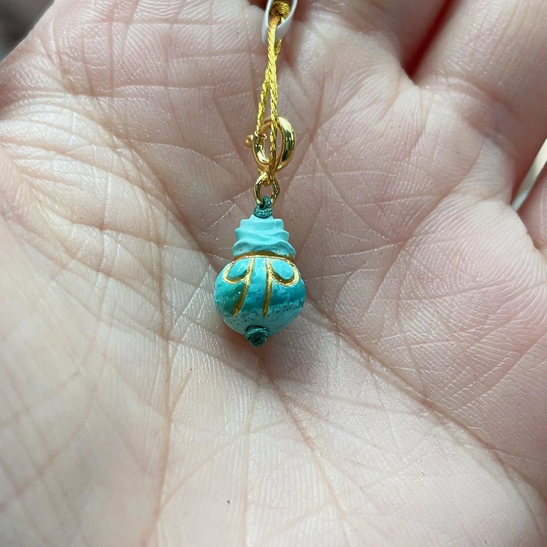 绿松石颈饰未镶嵌