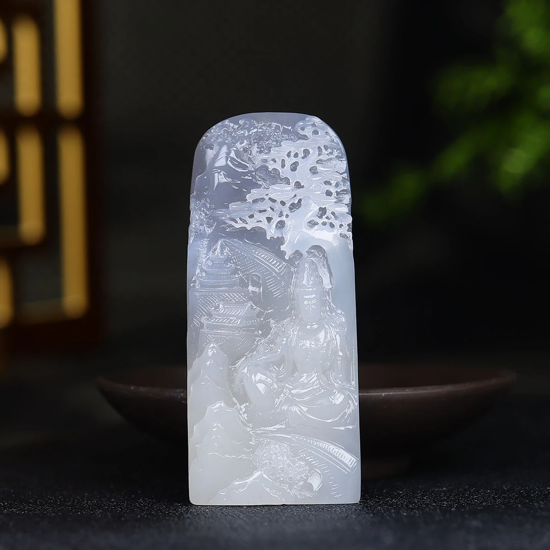 112756和田玉烟紫观音挂件